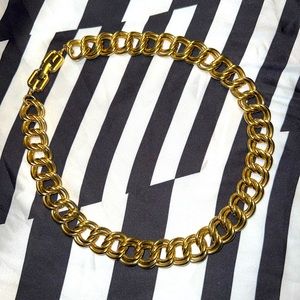 Vintage Givenchy goldtone chain necklace.